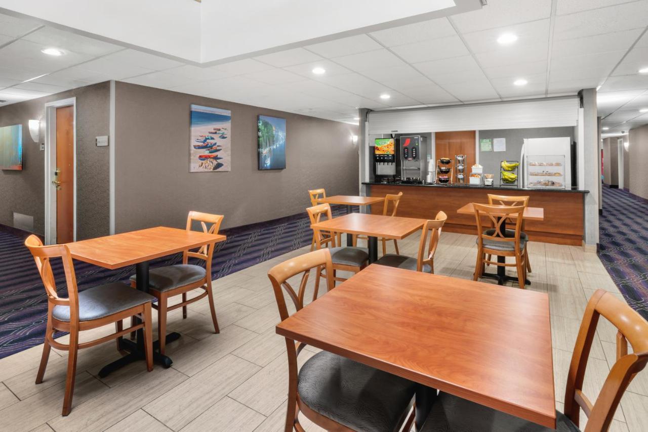 Hotel Aura Sfo Airport Free Shuttle 3*
