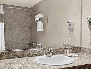 Aura Sfo Airport Free Shuttle Hotel