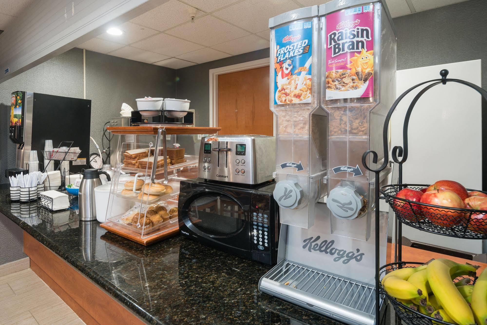 Aura Sfo Airport Free Shuttle Hotel San Bruno